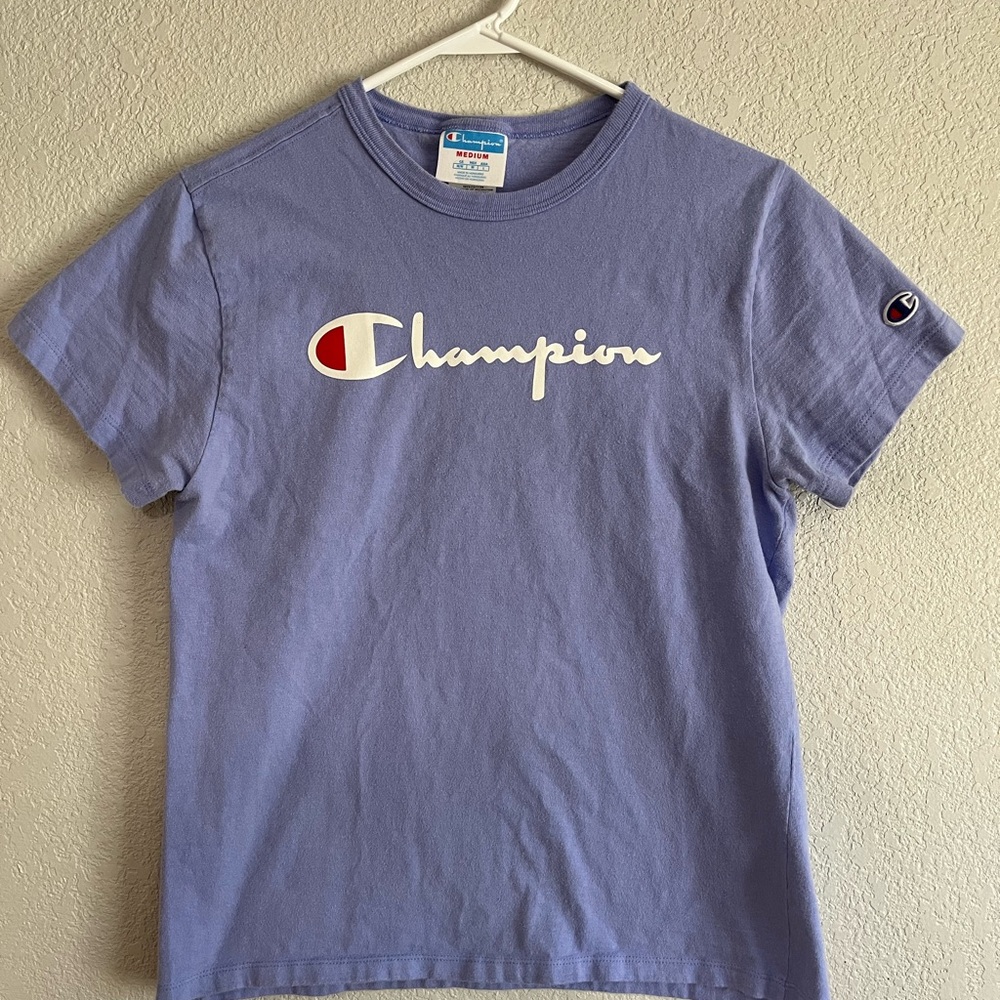 Women’s Champion shirt